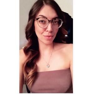 Meet your Posher, April